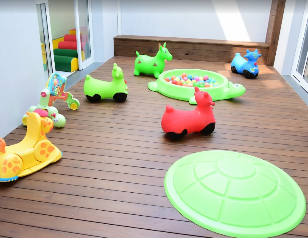 Favo de Mel  - Centro de Educação Infantil