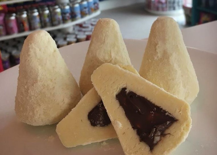 Casa da Bruxa tem coxinha de Nutella