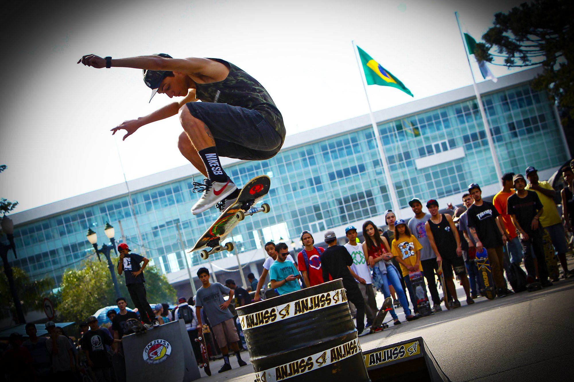 Go Skate Day reúne skatistas para grande rolê em Curitiba