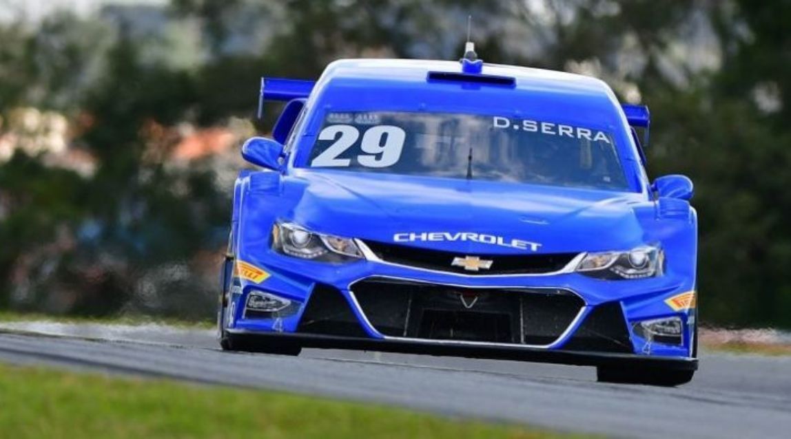 Daniel Serra vence a Corrida do Milhão da Stock Car em Curitiba