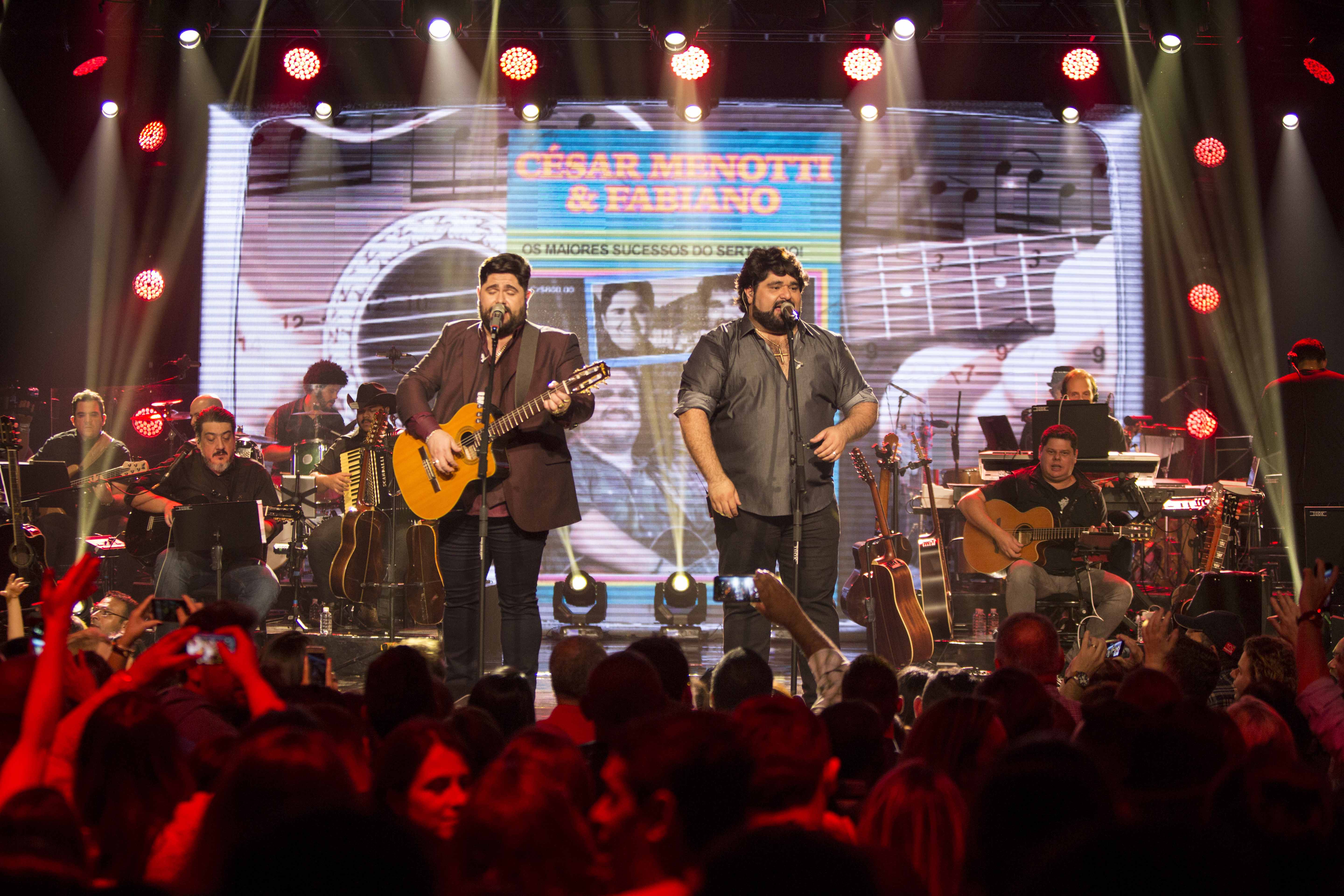 Cesar Menotti e Fabiano prometem show em Curitiba com grandes sucessos do sertanejo