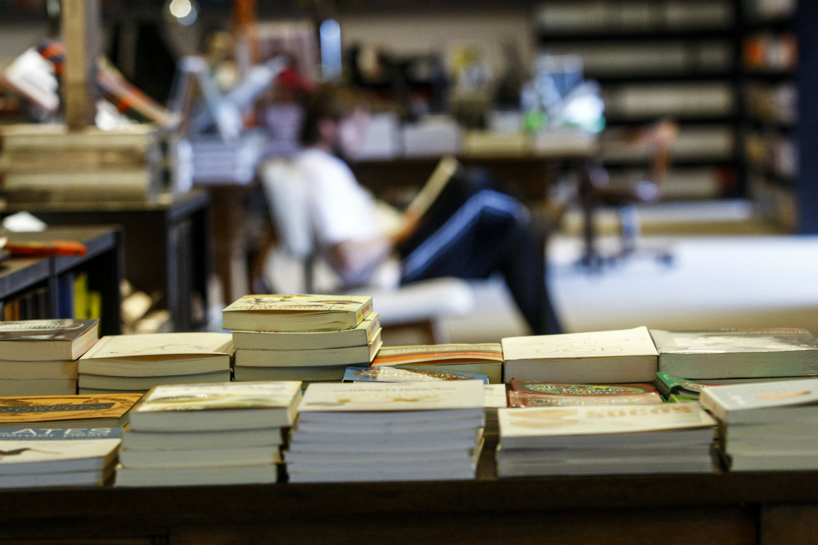Membros do Clube Gazeta do Povo têm até 40% de desconto em livros