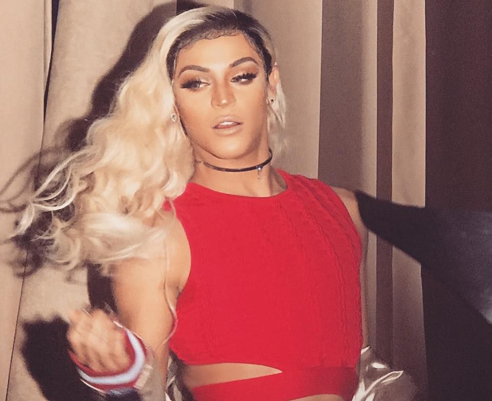 Quem é a Pabllo Vittar, a drag queen mais seguida da internet?