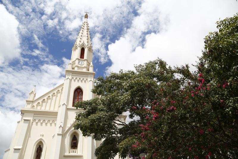 Dia da padroeira de Curitiba: além da Catedral, conheça outras 6 igrejas históricas