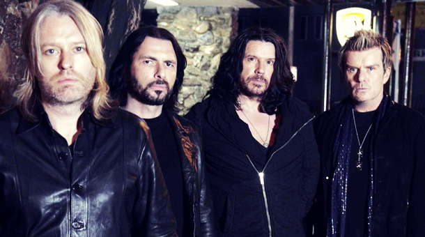 Separadas por décadas, The Cult e Alter Bridge tocam juntas em Curitiba