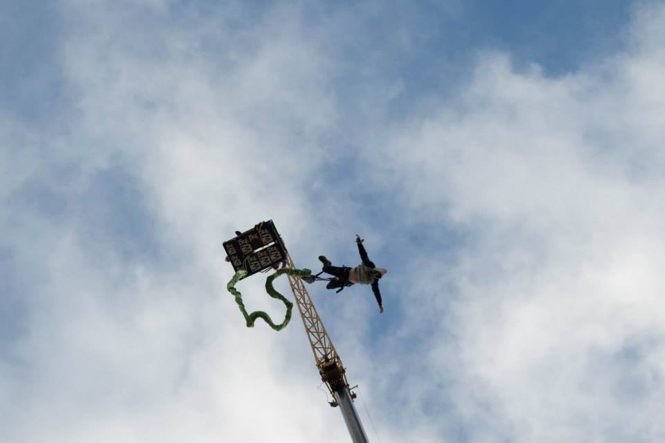 Domingo terá salto de bungee jumping em São José dos Pinhais