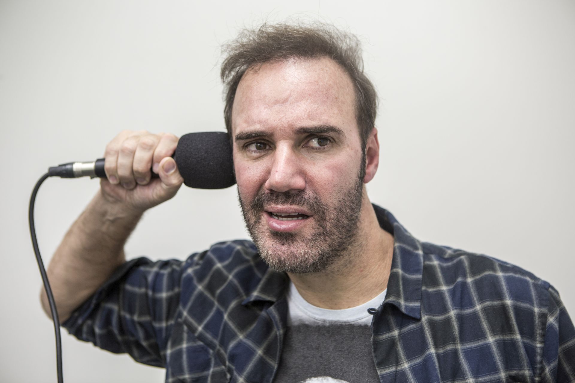 Humorista ganha o Brasil falando de Curitiba: “coisas bizarras acontecem aqui”