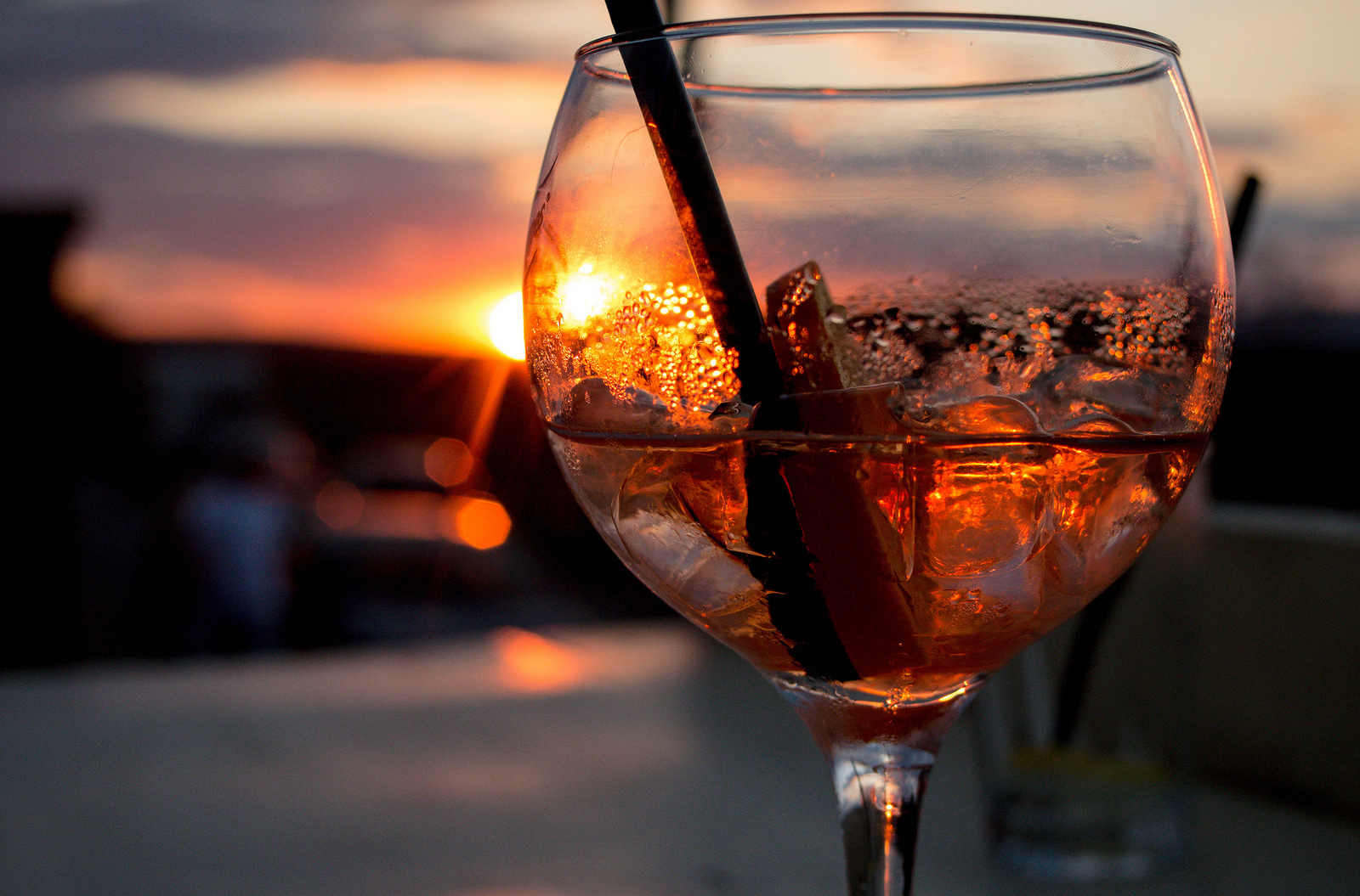 Roteiro: onde provar Aperol Spritz, o drink cítrico e amargo