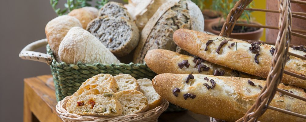 Hoje é Dia do Pão! Conheça o melhor de Curitiba e 15 padarias que usam fermentação natural