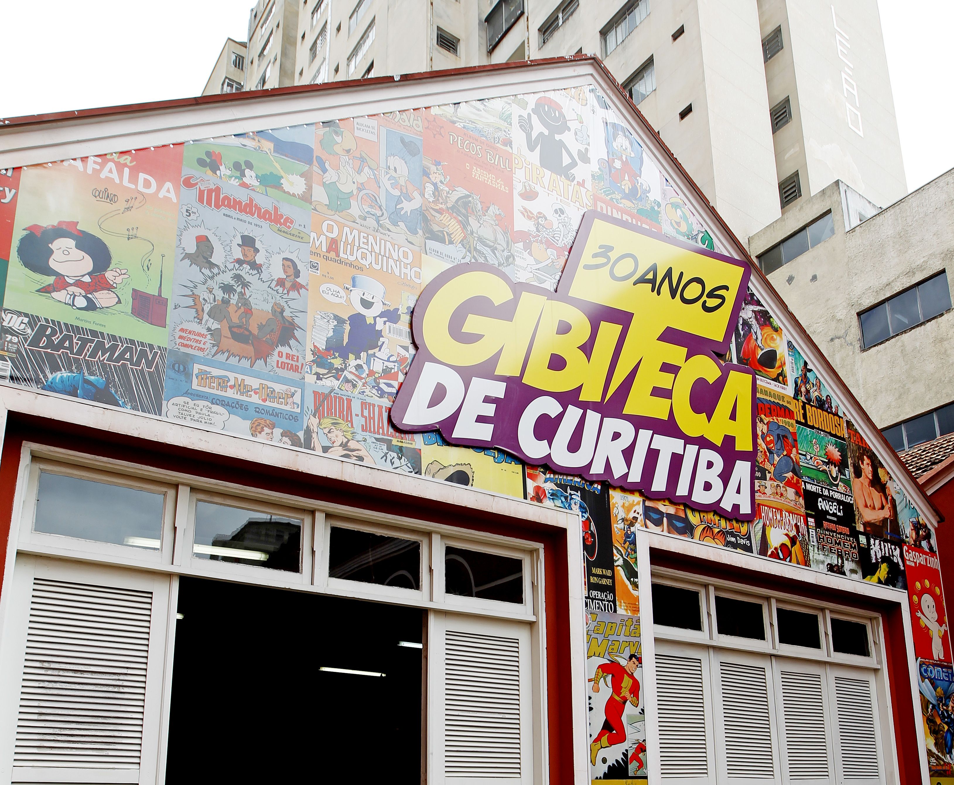 Gibiteca faz festa para comemorar seus 35 anos