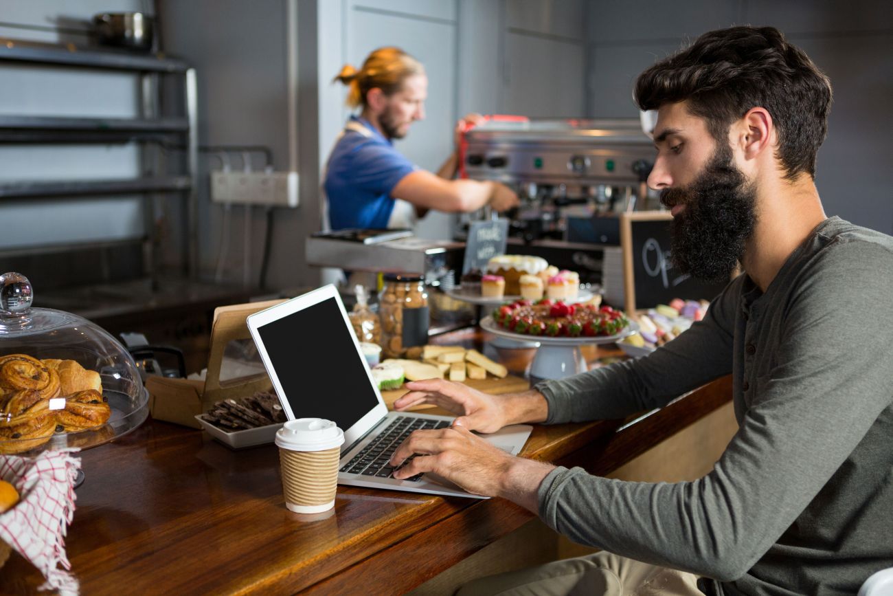 Lugares para trabalhar remotamente (e que não são coworkings!)