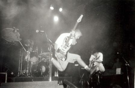 Livro conta história do rock curitibano