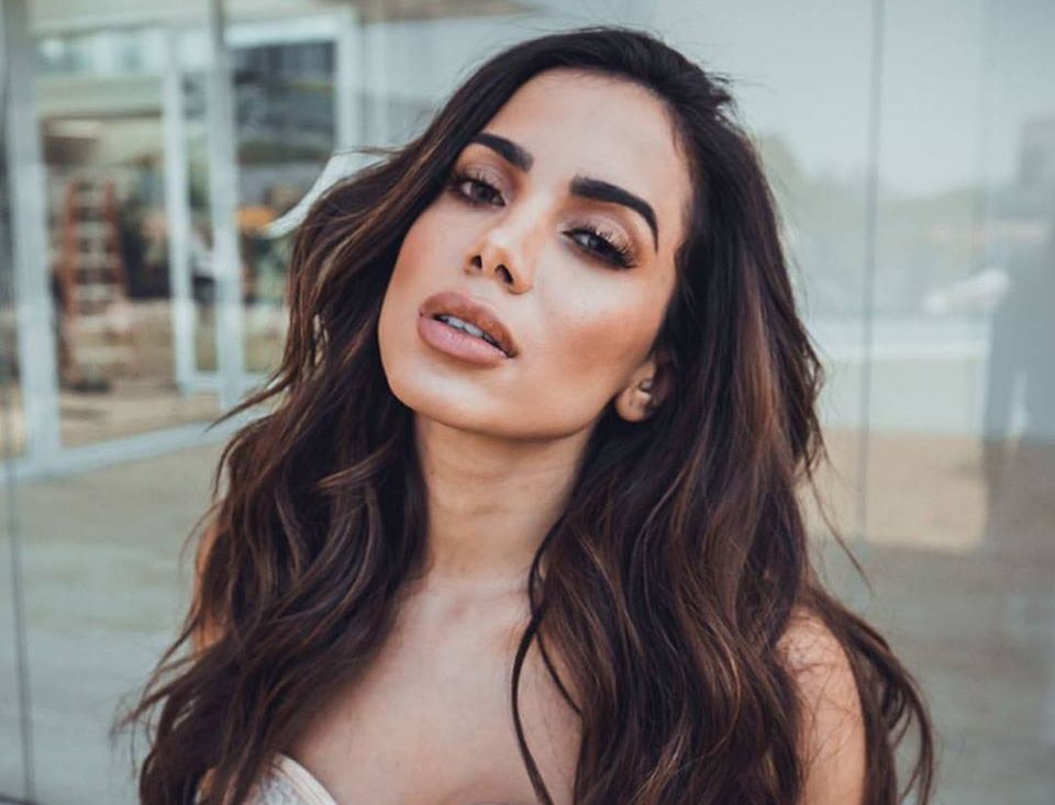 Anitta muda data de mais um show em Curitiba
