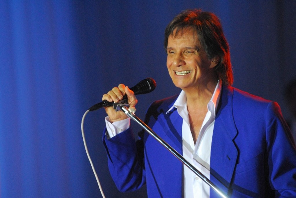Roberto Carlos confirma datas de shows em Curitiba e Ponta Grossa