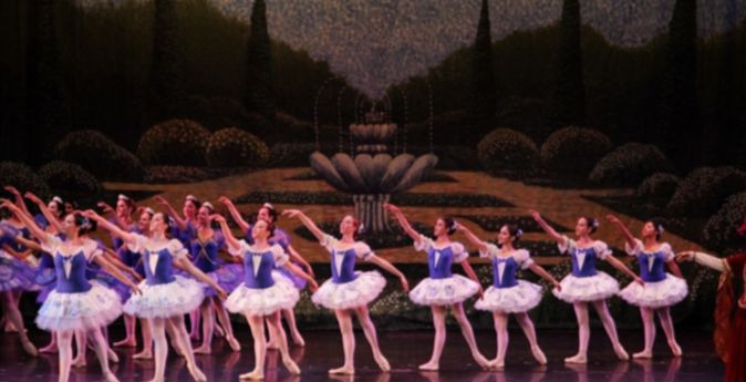 Ana Botafogo vai apresentar A Bela Adormecida com escola de dança de Curitiba