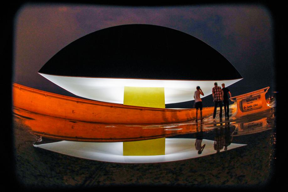 Museu Oscar Niemeyer completa 15 anos com mais de 3 milhões de visitantes