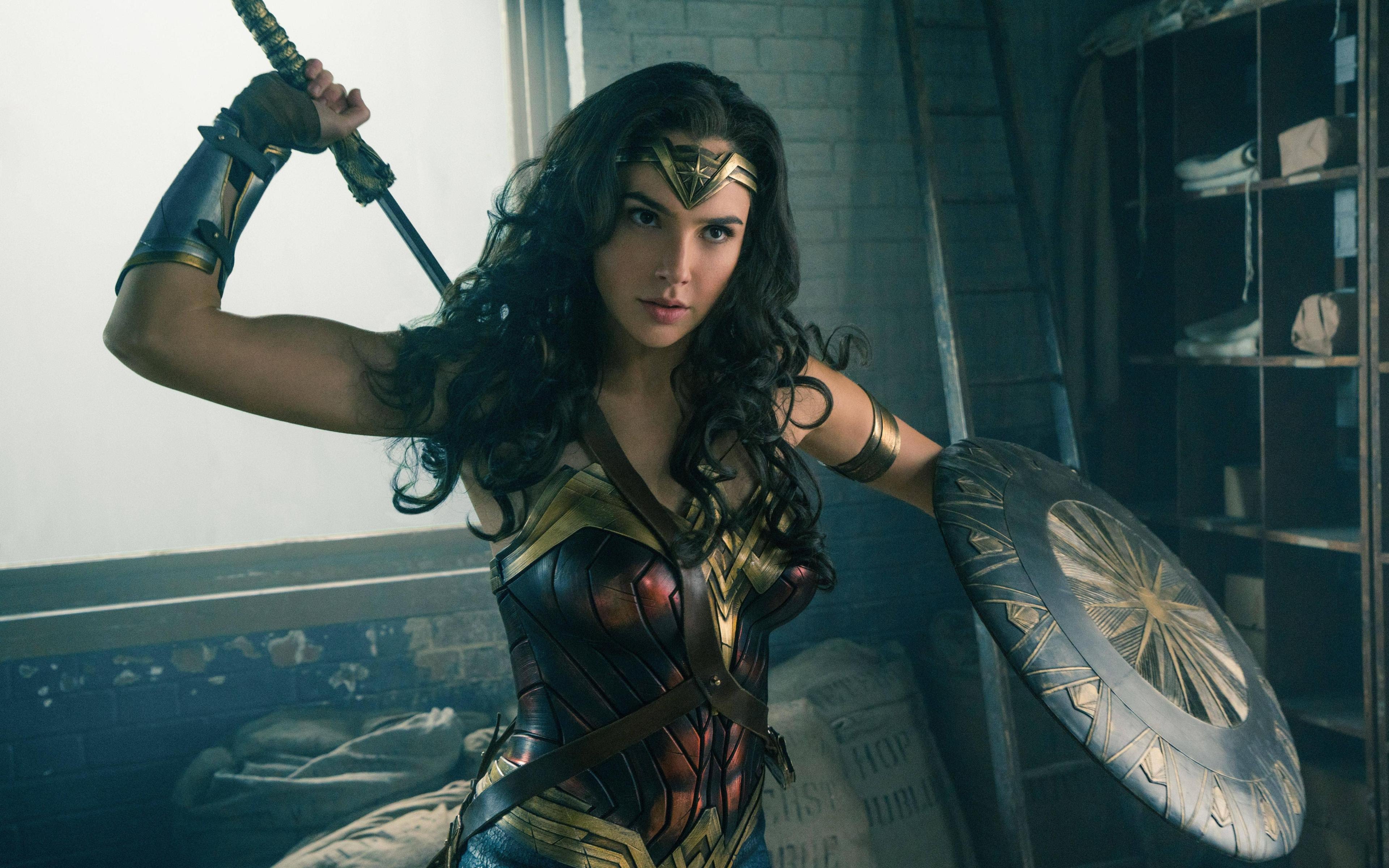 5 motivos para ver a "Mulher-Maravilha" brilhar em a "Liga da Justiça"