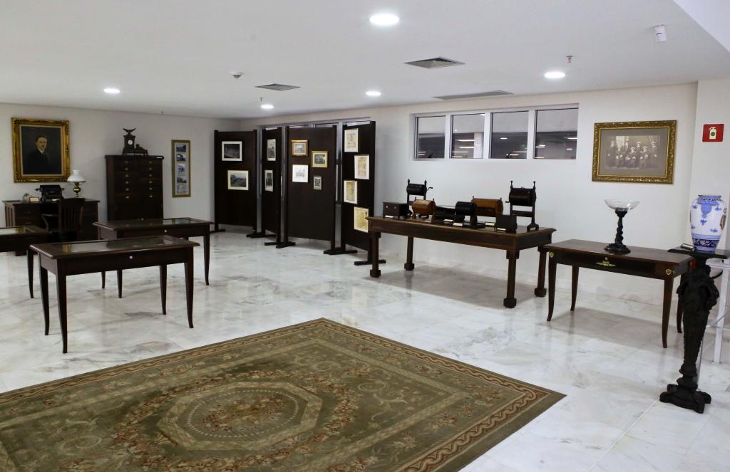 Museu da Justiça do Paraná tem documentos de compra e venda de escravos no estado