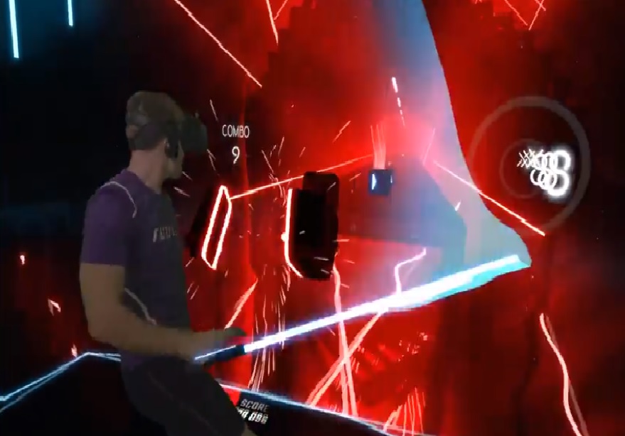 Casa de diversão quer trazer jogo que mistura Guitar Hero e Sabre de Luz a Curitiba