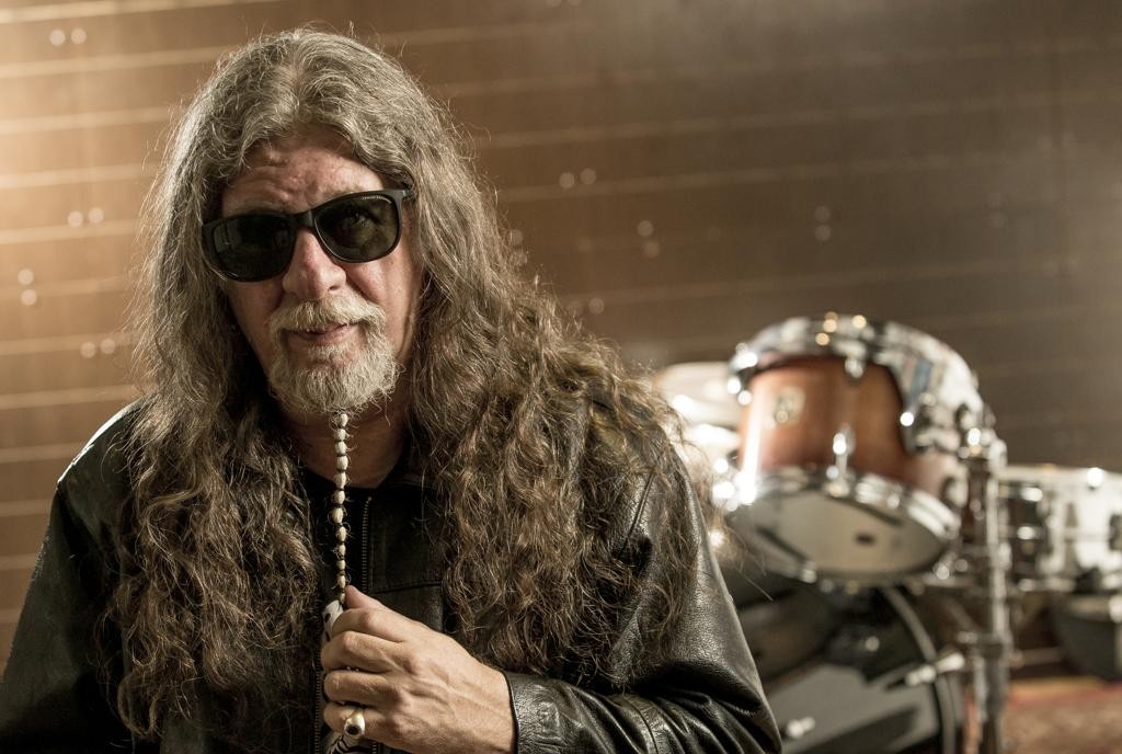 Show celebra 50 anos de rock do lendário baterista Rolando Castello Júnior