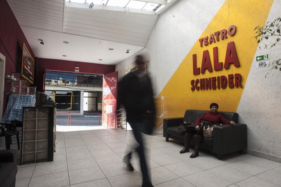 Teatro Lala passa por reformas