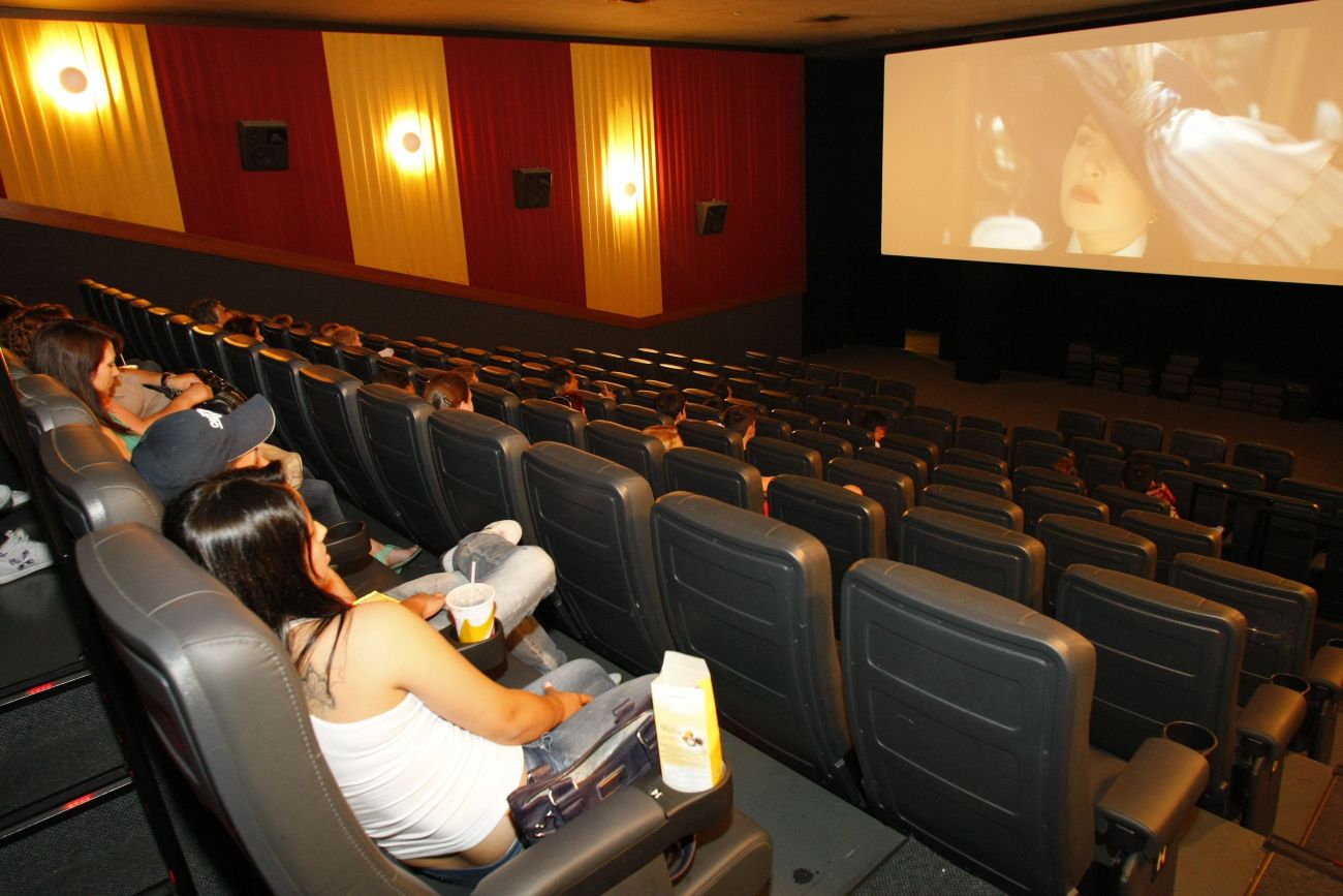 Protesto de caminhoneiros faz cinema de Curitiba cancelar sessões