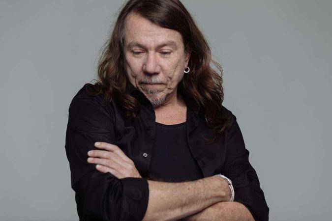 Com turnê “às avessas”, Lenine escolhe Curitiba para estreia de novo show