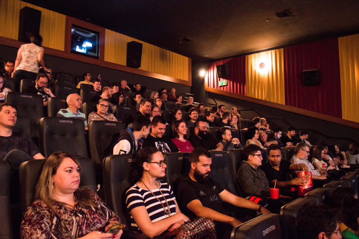 Sessão especial para assinantes da Gazeta do Povo é aula sobre astronomia e cinema