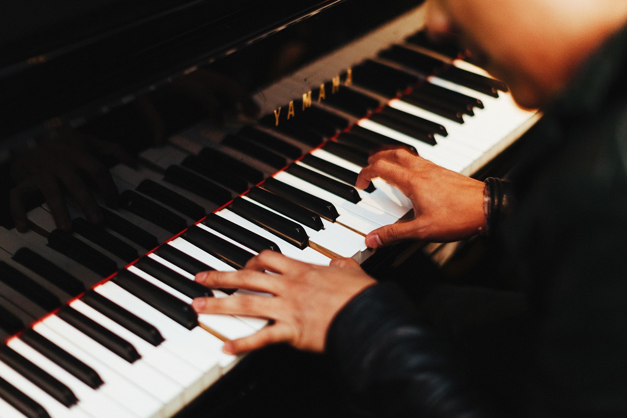 Pianistas de Curitiba vão tocar obra por 24 horas sem parar