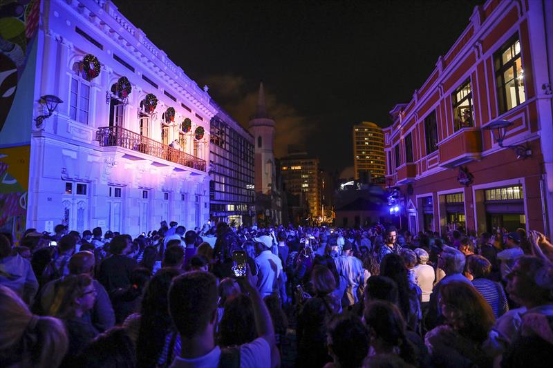 Espetáculo utiliza casarões do Centro Histórico para contar história de Natal