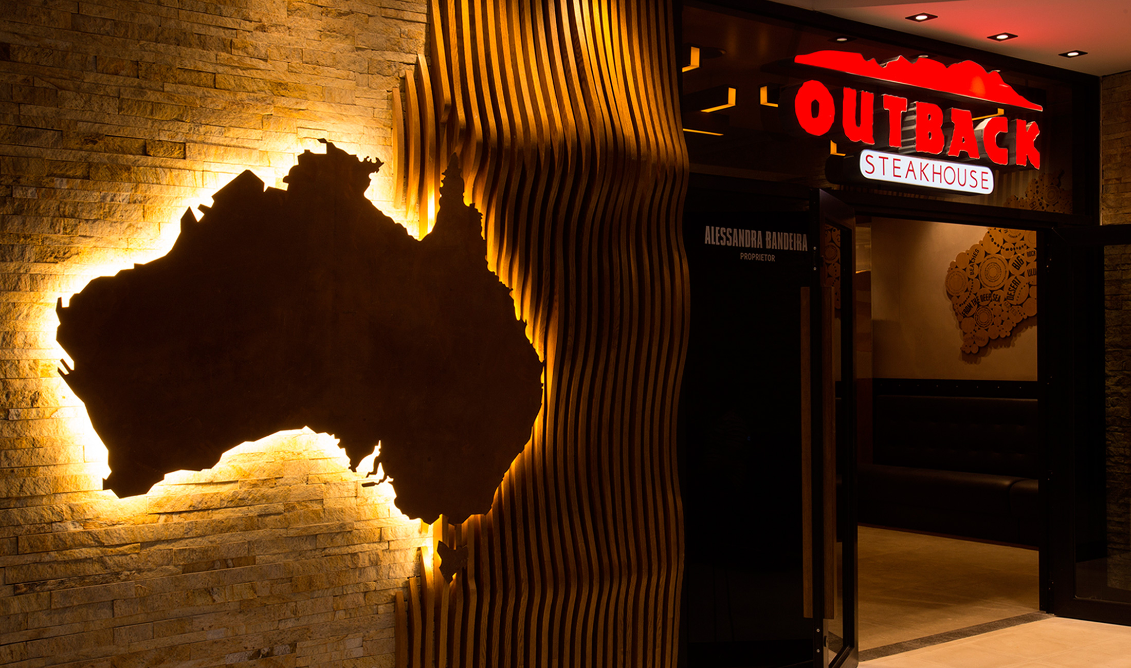 Outback abre mais uma unidade em Curitiba, com área externa e nova decoração