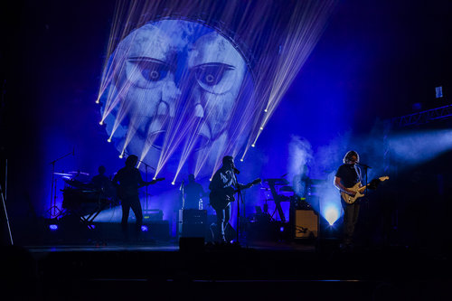 Banda mais conhecida por fazer tributos ao Pink Floyd passa por Curitiba no domingo