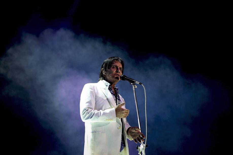 Roberto Carlos vem ao Paraná, mas não a Curitiba. Saiba por quê?