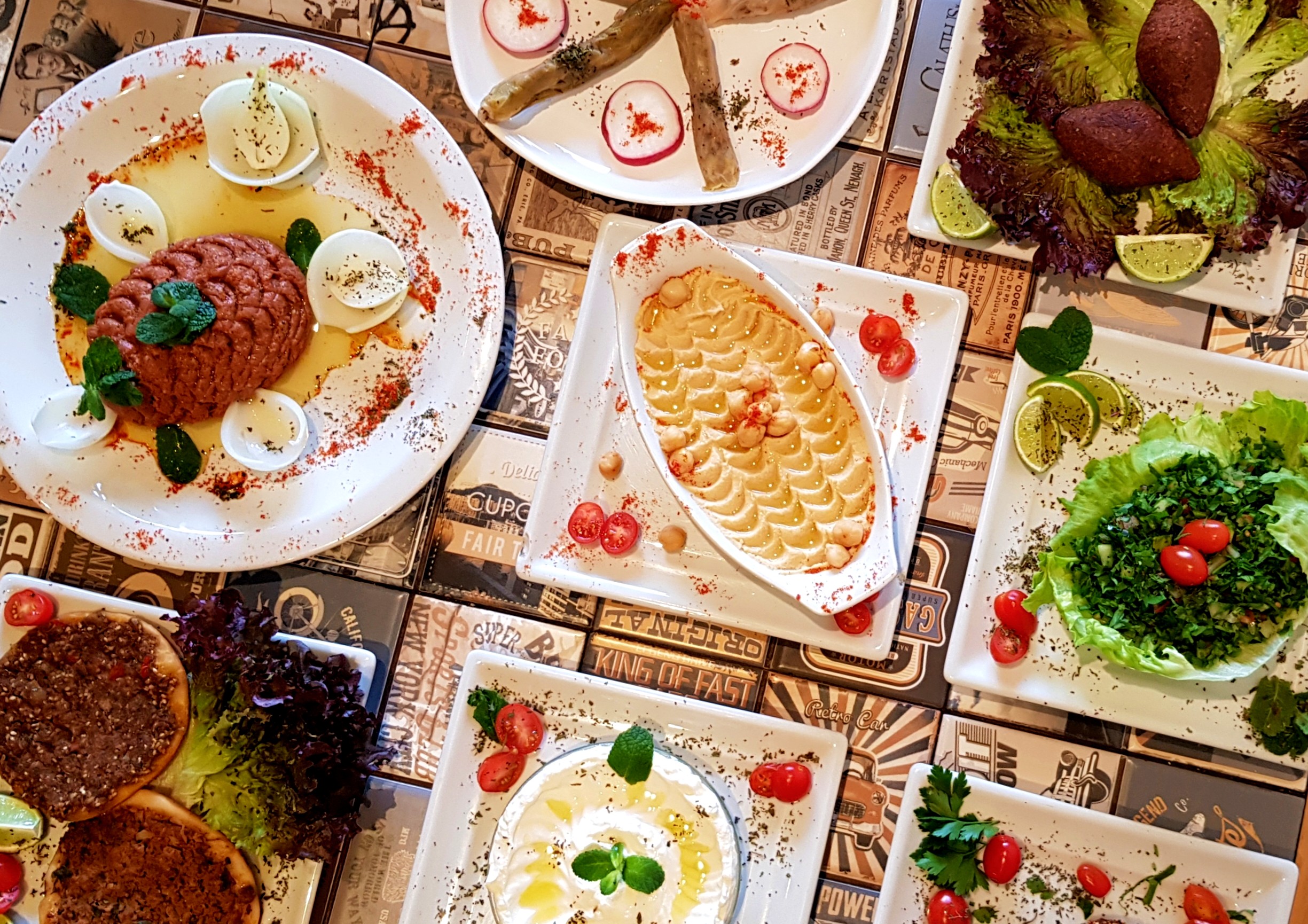 Al Zaeim tem comida típica síria adaptada para o paladar brasileiro