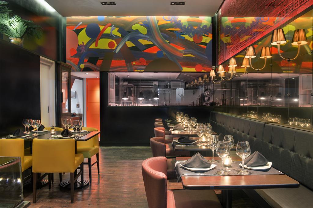 Conheça o bistrô de comida contemporânea com apenas 18 lugares