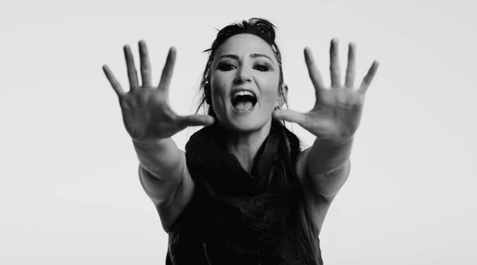 Saiba como conhecer KT Tunstall, dona de hit ‘Suddenly I See’, neste domingo em Curitiba