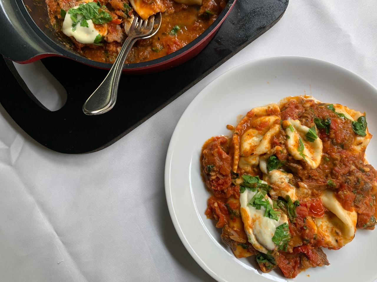 Qual é o prato mais vendido da Lellis Trattoria?
