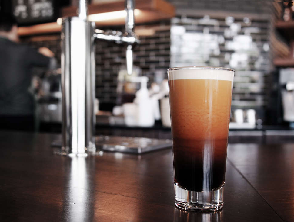 Café com nitrogênio? Conheça o Nitro Coffee da Santo Grão