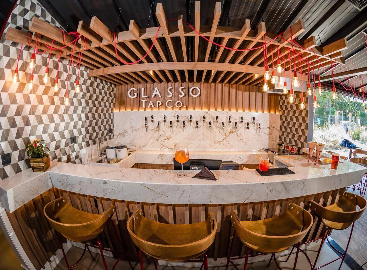 Glasso lança nova carta de drinks assinada por Fernando Lisboa