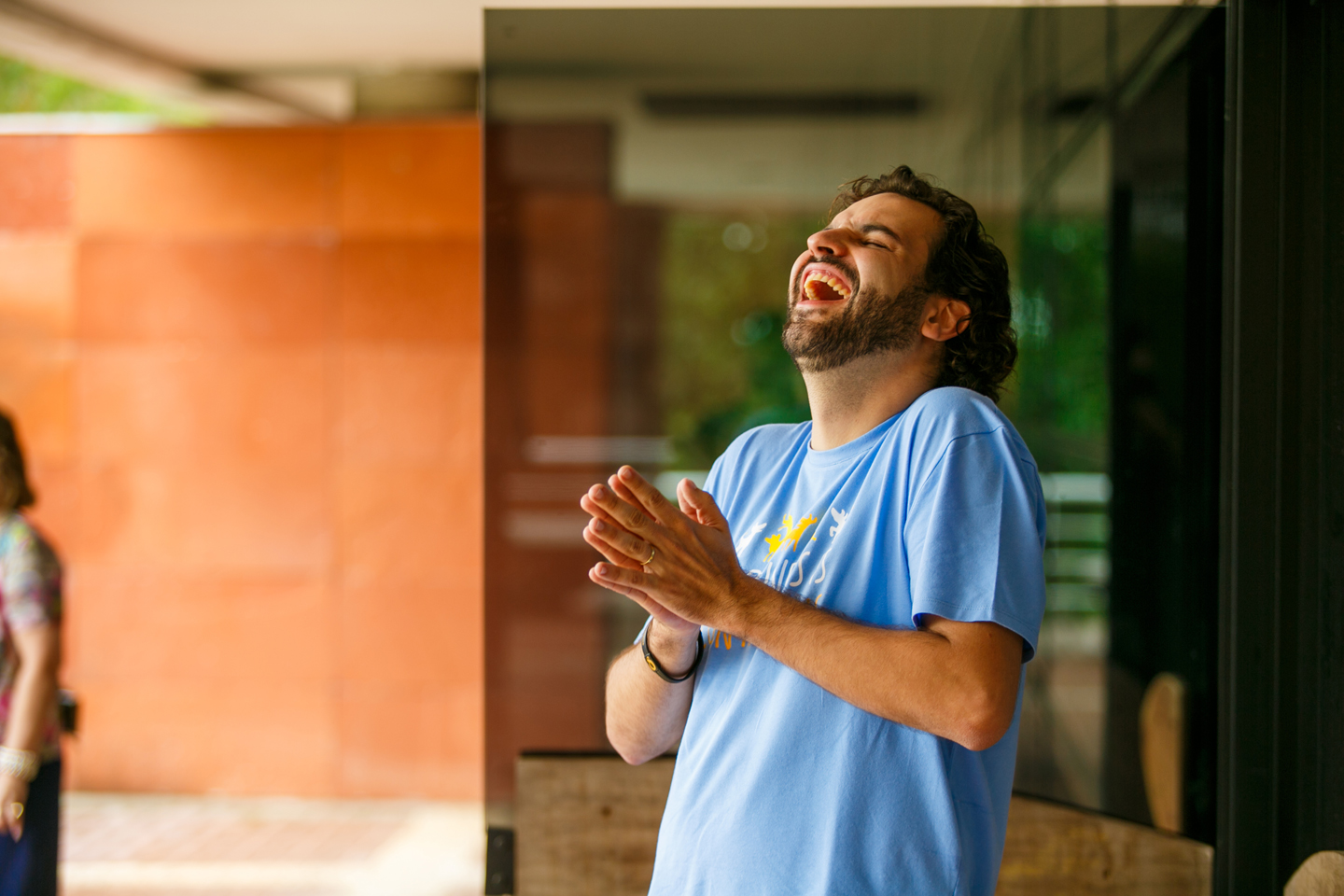 Universidade Positivo oferece curso on-line gratuito de Felicidade