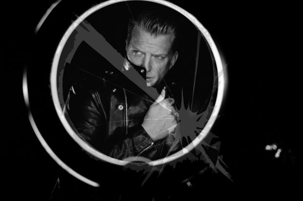4 motivos que tornam o show do Queens of The Stone Age em Curitiba imperdível