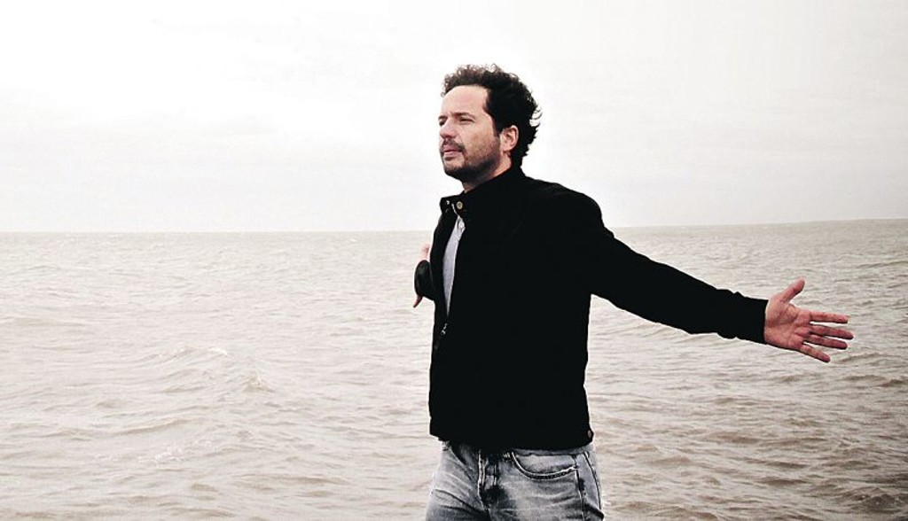 Shows em Curitiba no mês de abril: escolha o seu favorito