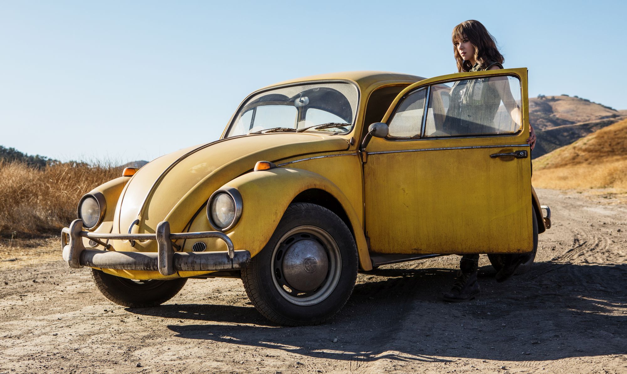 Transformers: Bumblebee já tem trailer oficial e mostra lado fofo do autobot