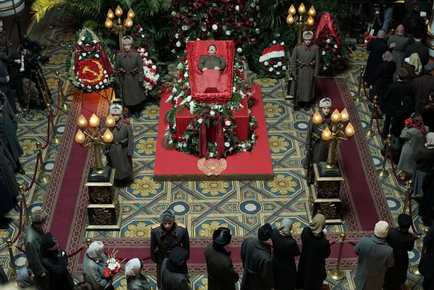 Comédia histórica A Morte de Stalin chega aos cinemas esta semana
