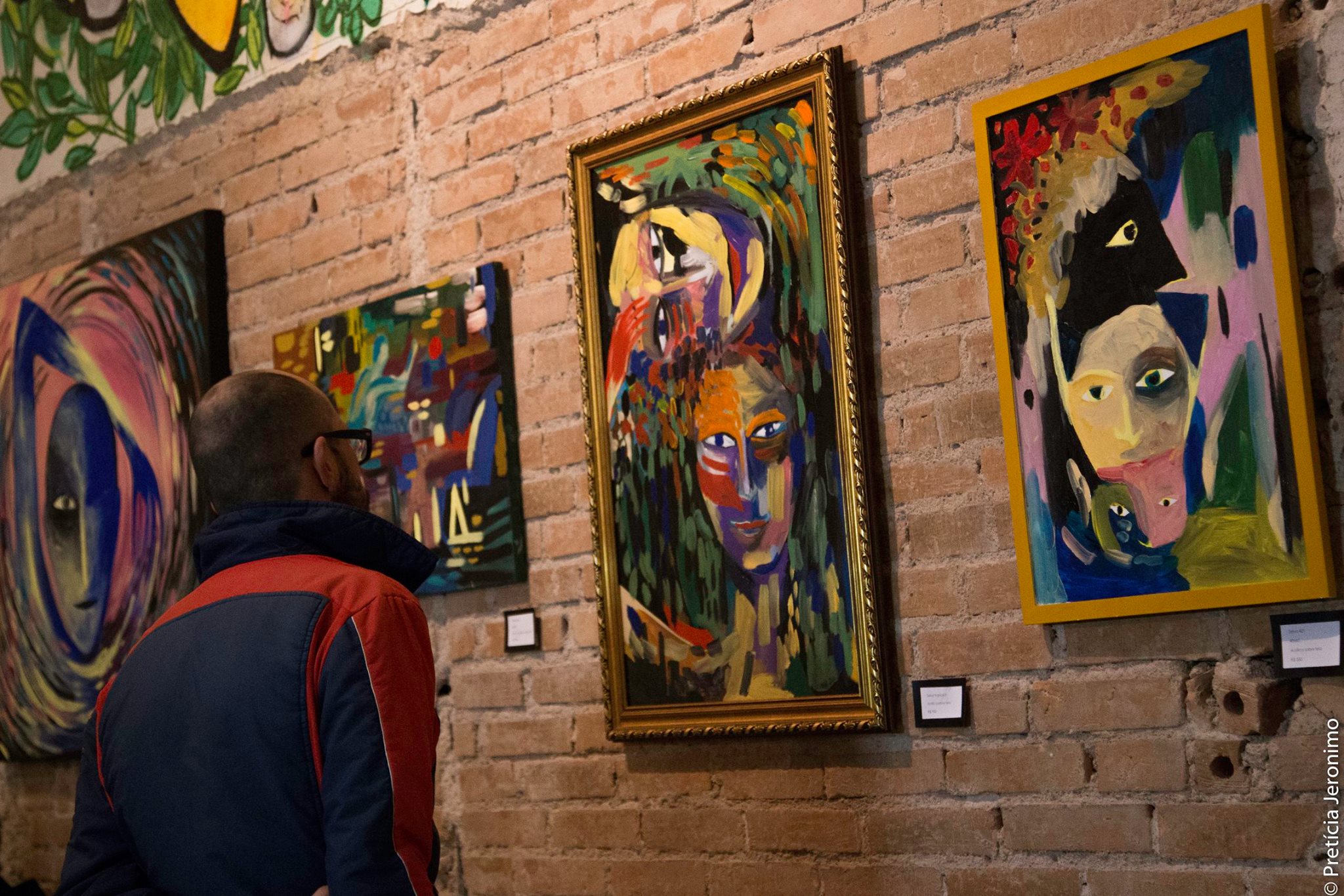 Lugares que unem diversão, cultura, drinks e arte em Curitiba