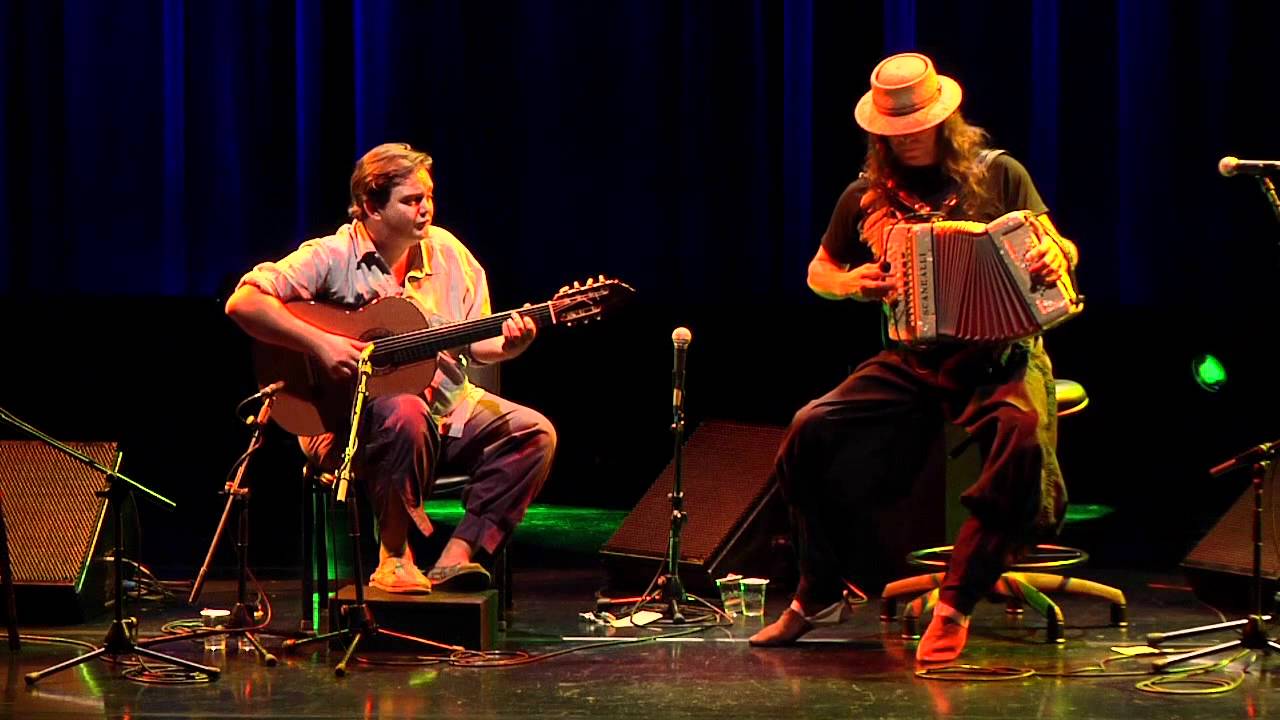 Quatro motivos para ver Yamandu Costa e Renato Borghetti no Teatro Guaíra