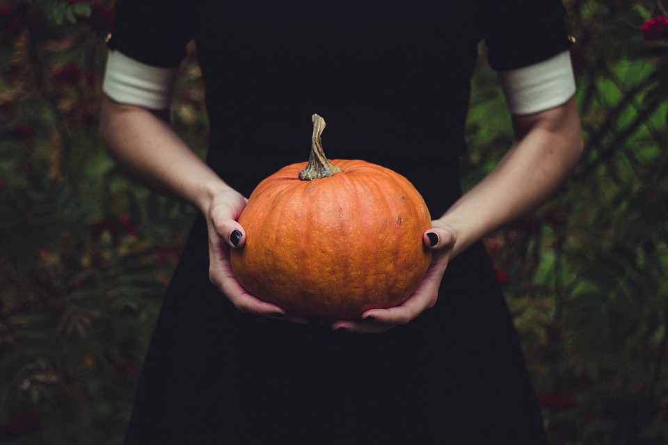 Halloween chegando! Descubra festas que vão arrepiar Curitiba