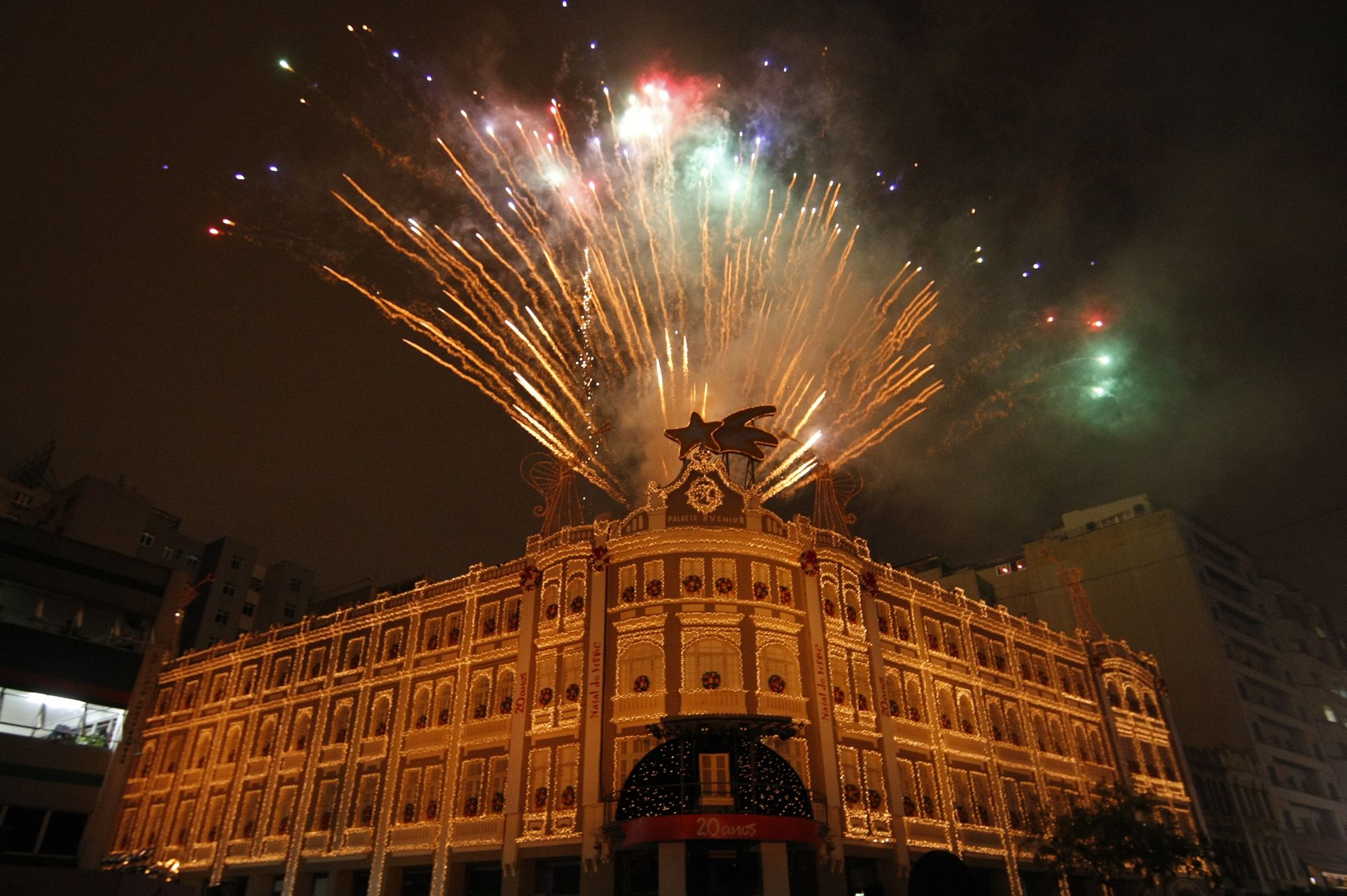 Como o Natal do Palácio Avenida passou de coral para super produção