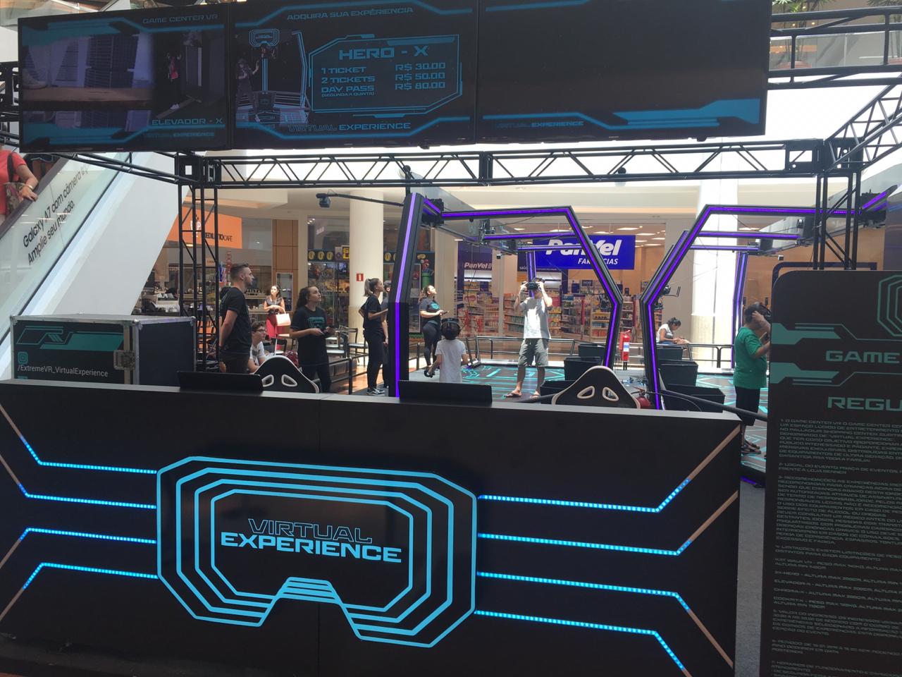 Você pode lutar com zumbis ou como um jedi em brinquedos de realidade virtual