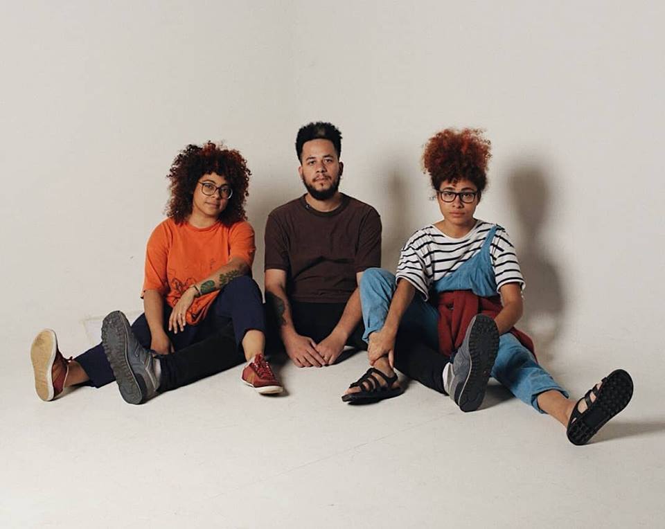 Trio de músicos paranaenses quer conquistar o Brasil